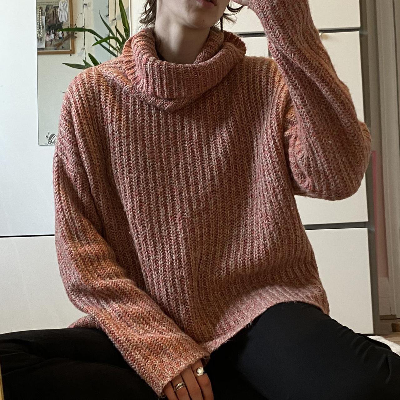 baggy turtleneck shirt