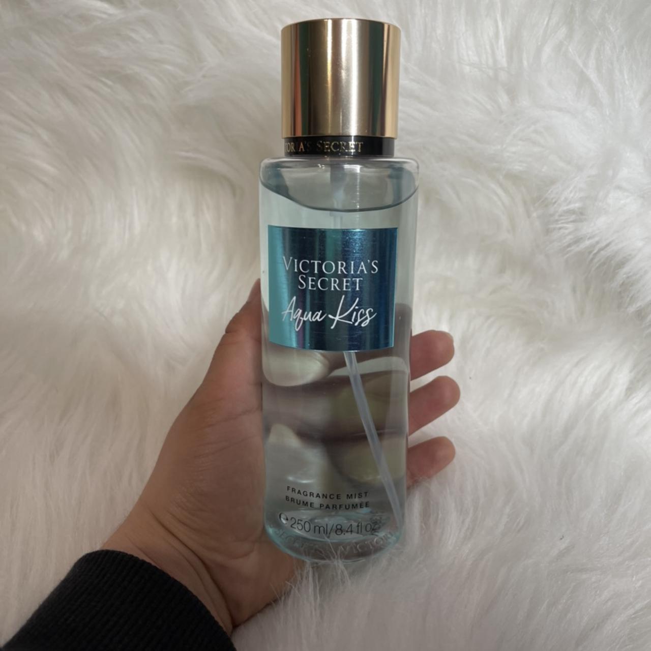 Aqua kiss mist - Depop