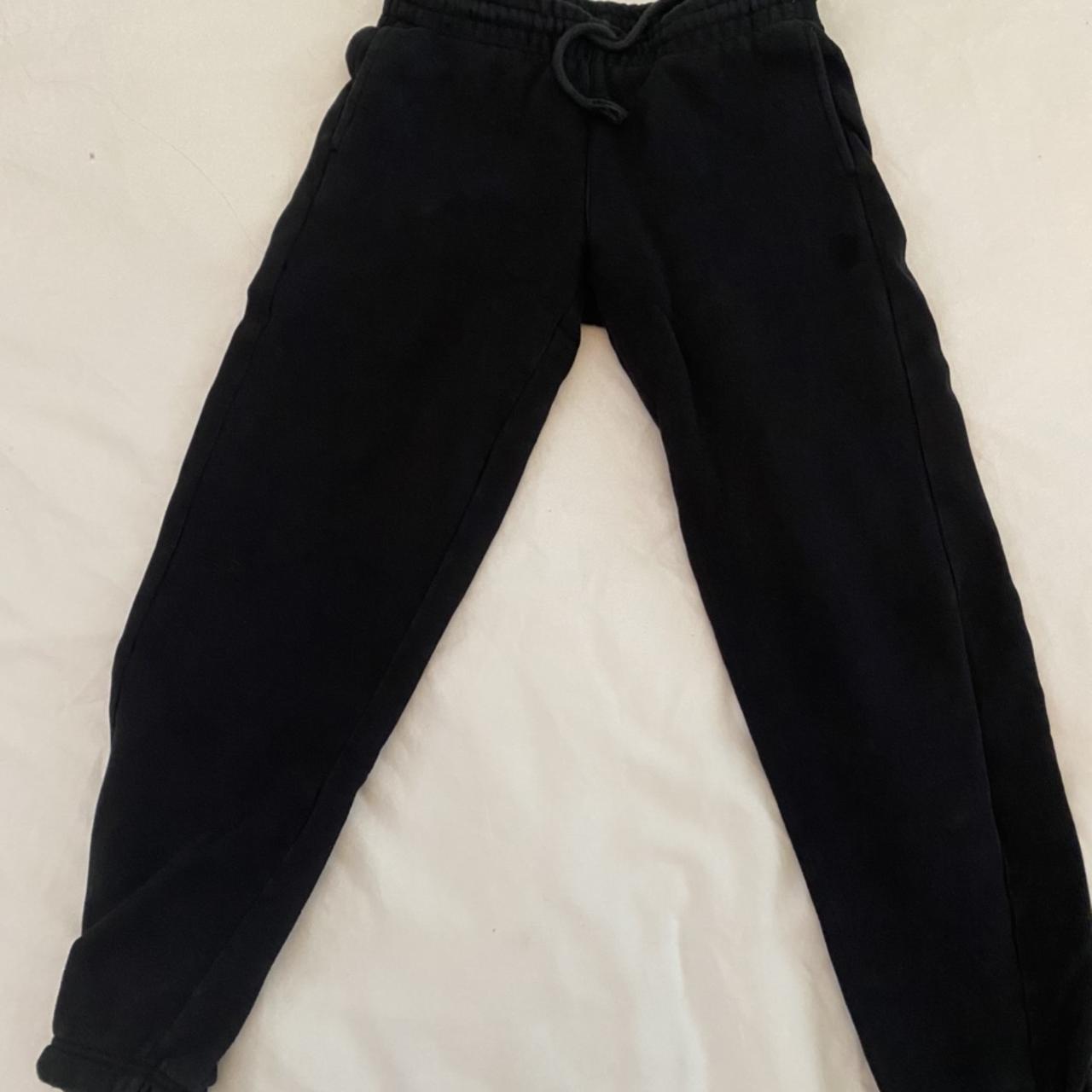 Aritzia Women's Black Joggers-tracksuits | Depop