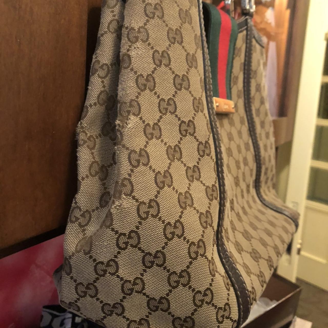 GUCCI バーガンディ ポンチョ 40 Gucci borsa | Depop