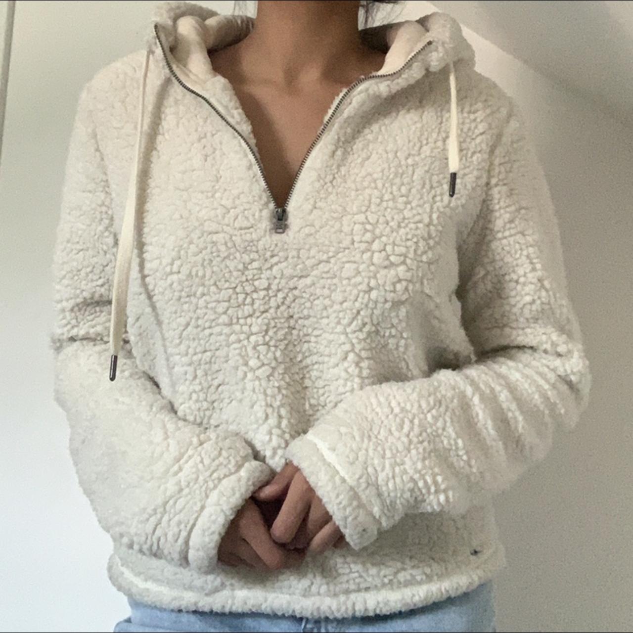 Hollister sherpa outlet sweater