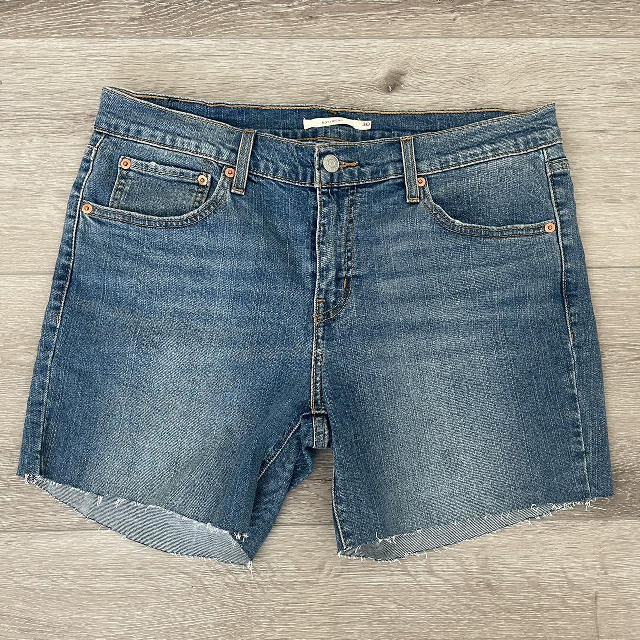Levi’s Boyfriend Shorts 🎬 so wearable and cute! only... - Depop