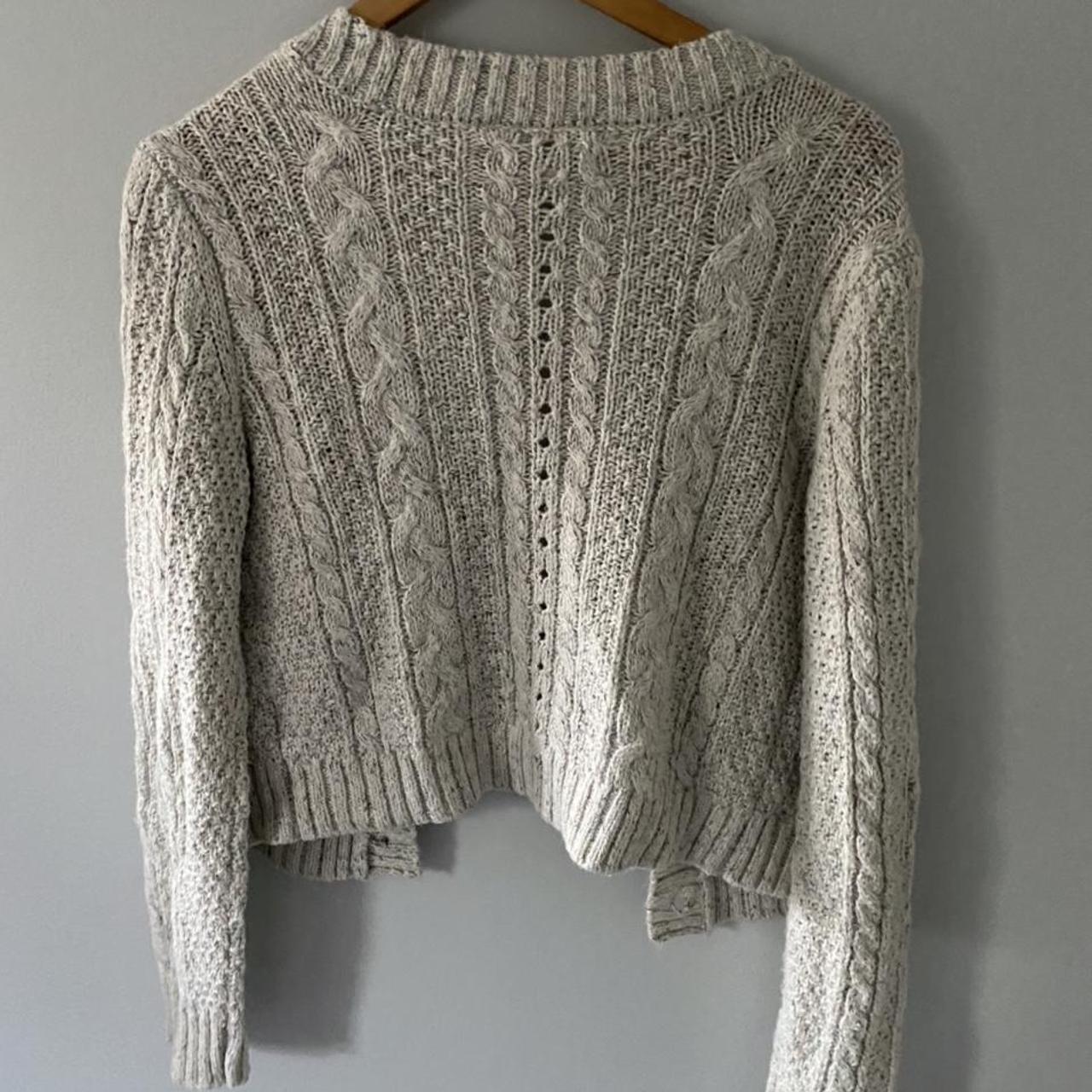 american eagle cream cardigan - Depop