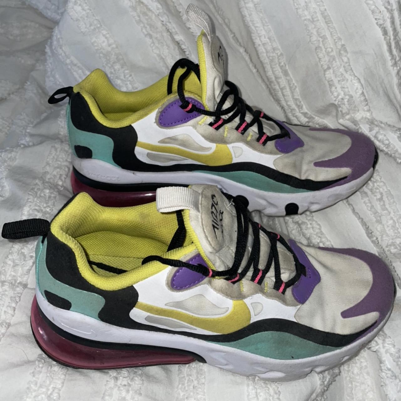 Nike air max 270 react (geometric clearance abstract) women's shoe