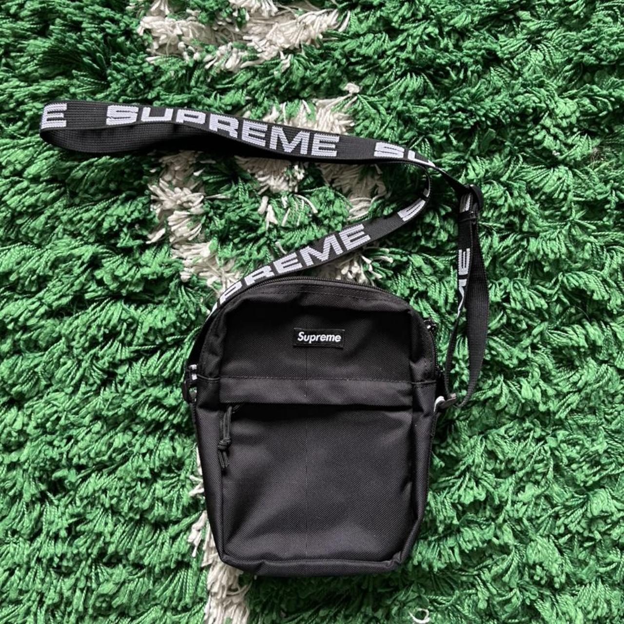 supreme shoulderbag ss18