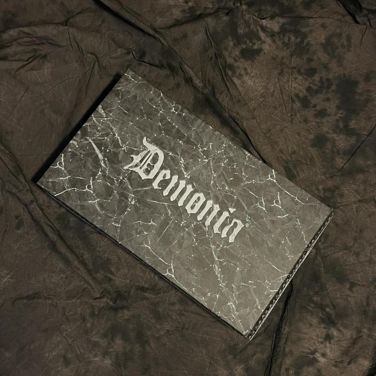 demonia white camel