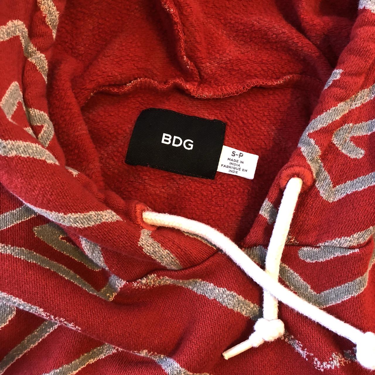 Geo Red UO Hoodie 🔥 Size: S, 💌 FREE SHIPPING 💌,