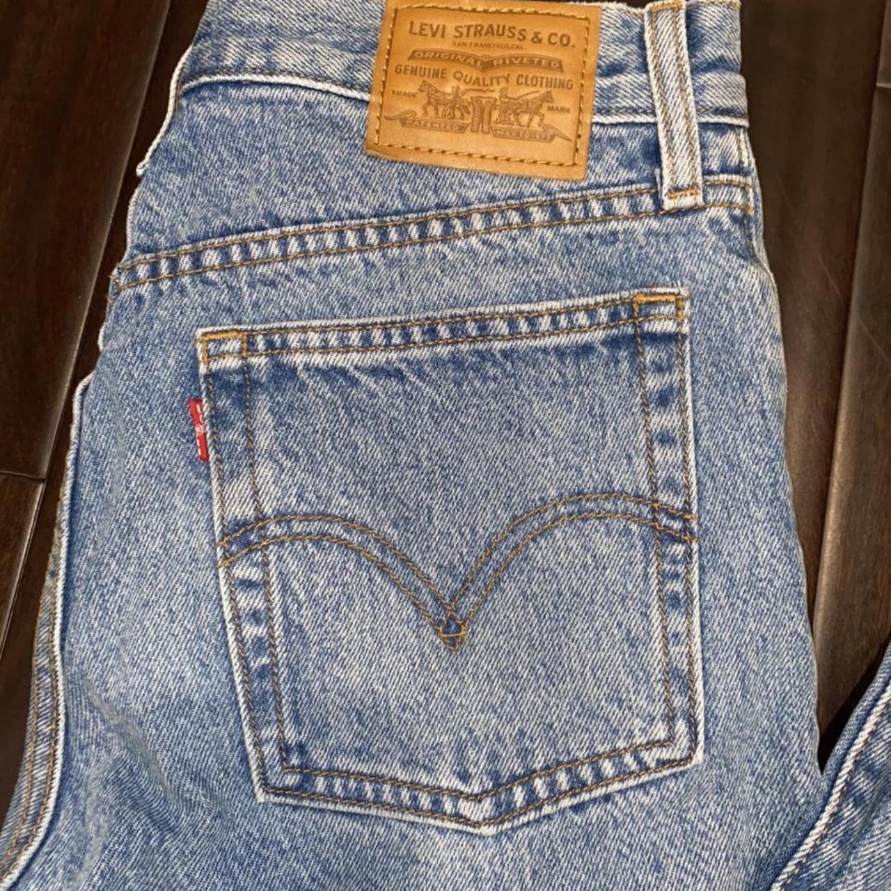 Levi's Premium Jeans #wedgiejeans #levis - Depop