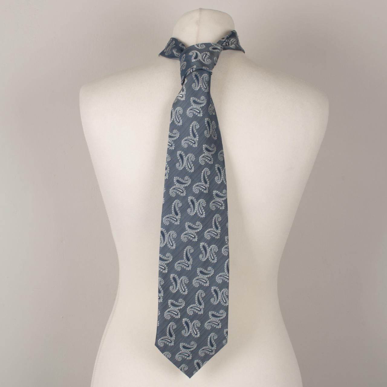 Retro style, paisley pattern tie Colour: Blues and... - Depop