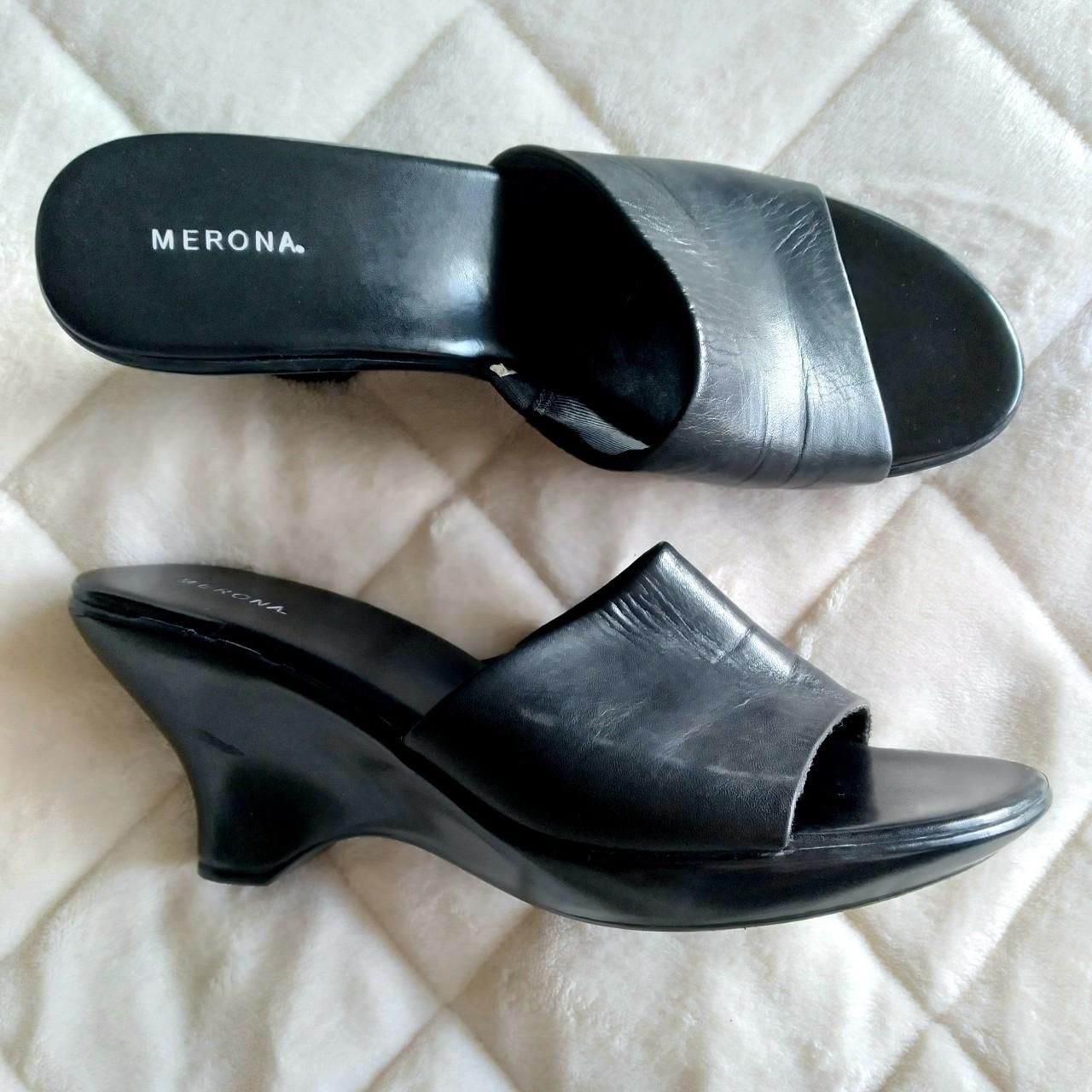 Merona deals wedge heels