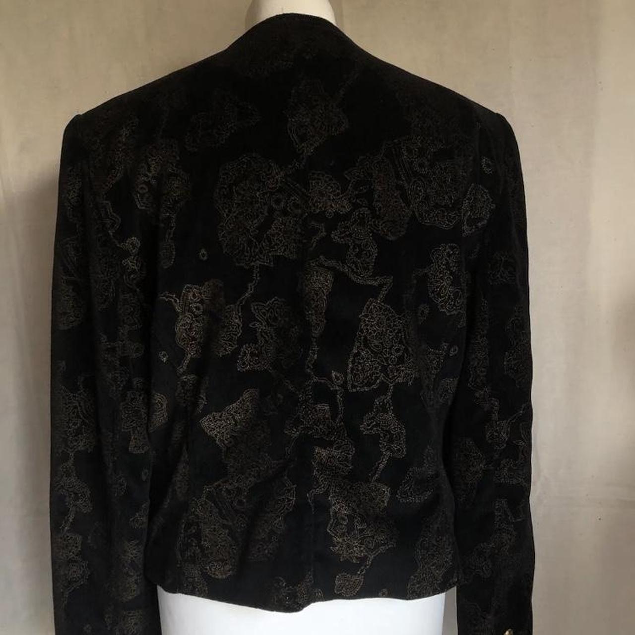 Women's Black and Gold Jacket | Depop