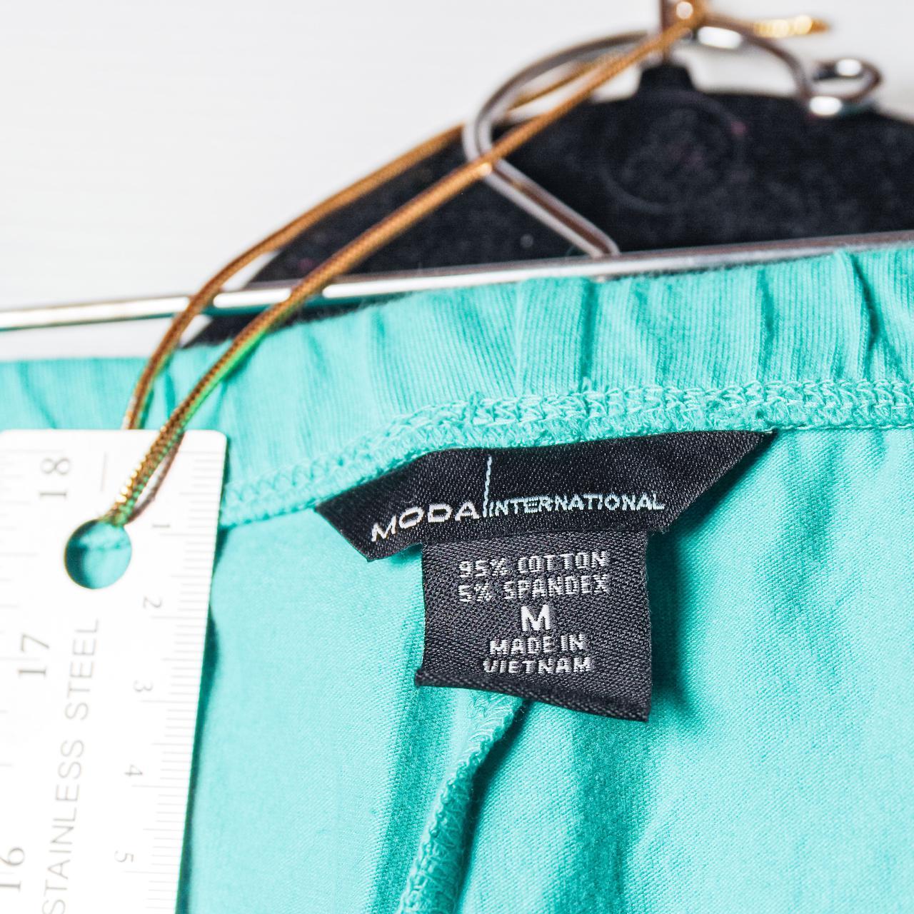 Moda International Women's Green and Blue Leggings Depop