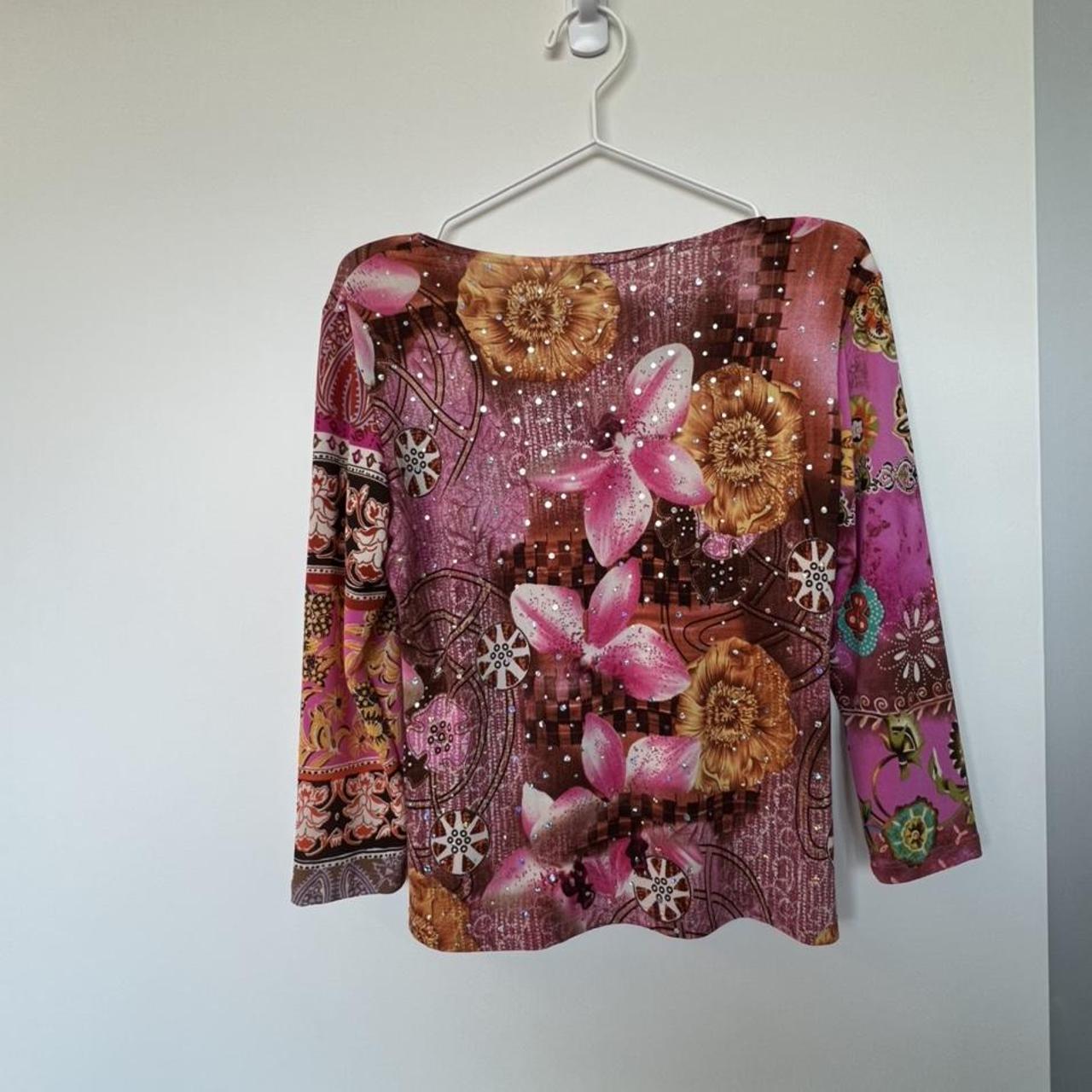 Product Image 2 - Gorgeous rare Y2K top! Size