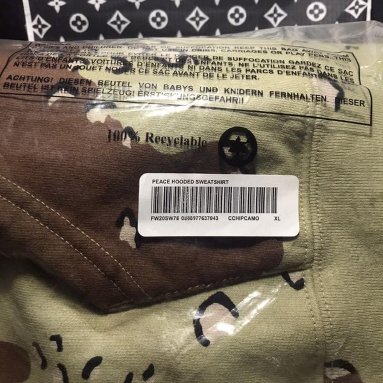 Men's XL supreme hoodie StockX - Depop