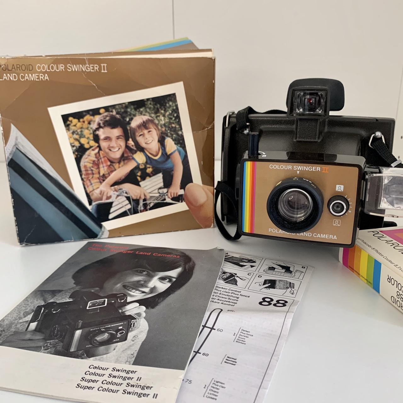 Vintage RETRO Polaroid Land Camera Colour Swinger... picture