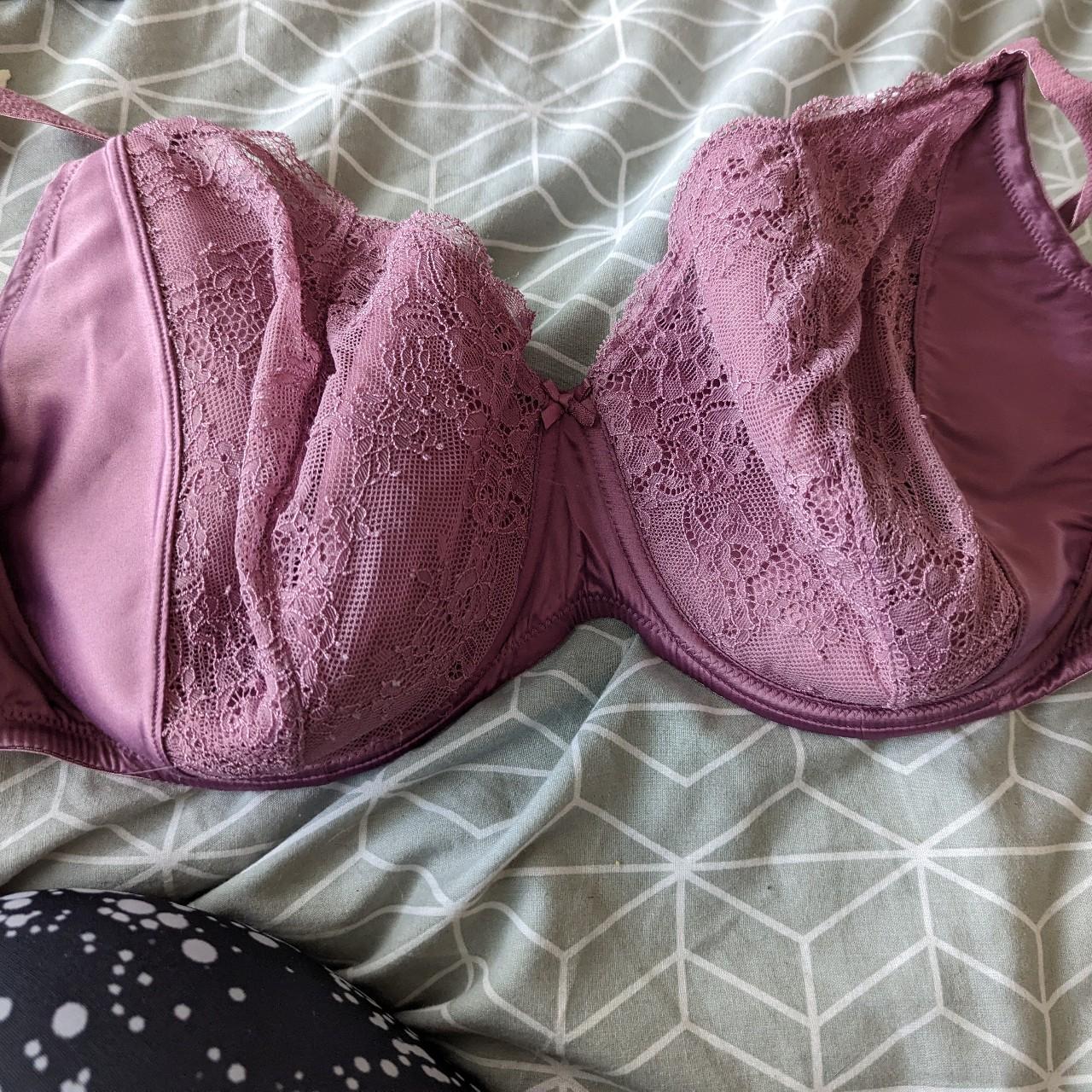 Tesco bra excellent condition 38g Depop