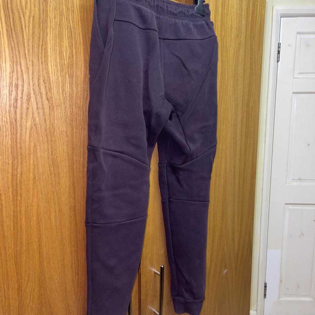 mens nike burgundy joggers