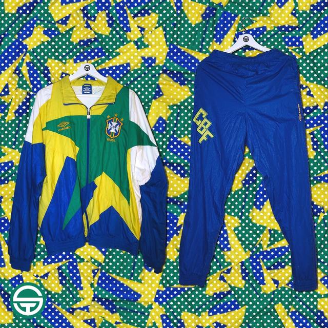 激レア　umbro Nottingham Forest プルオーバージャケット 激レア umbro Nottingham Forest プルオーバージャケット 激レア