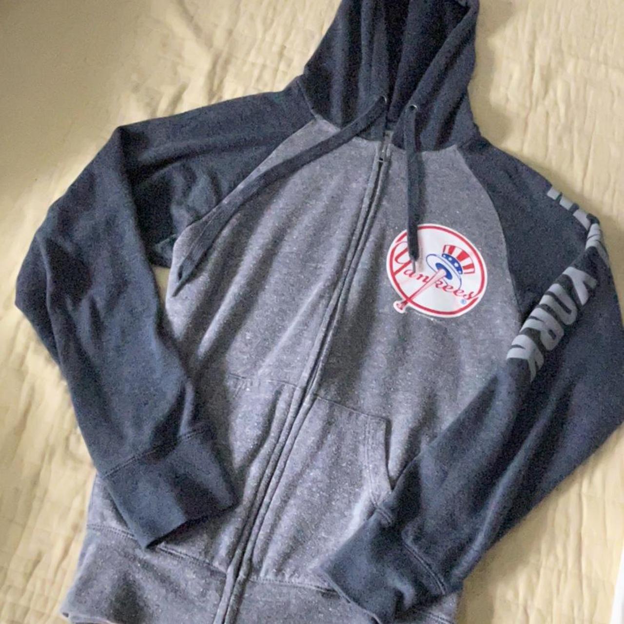2000 New York Yankees Playoffs hoodie (perfect - Depop