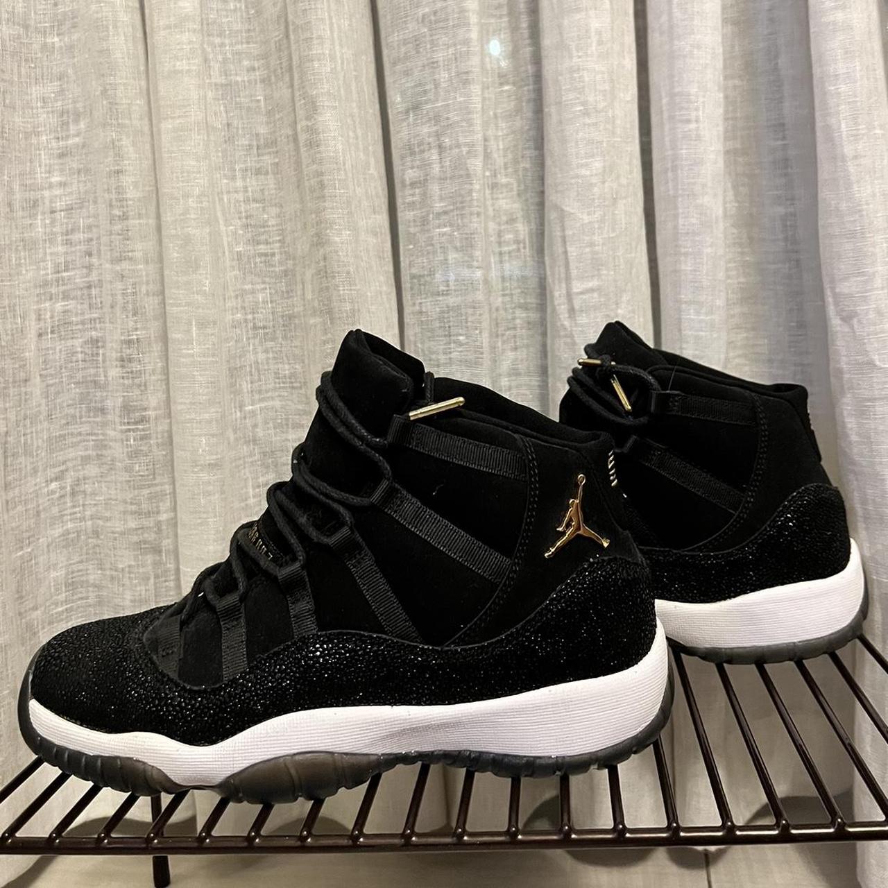 2017 AIR JORDAN 11 RETRO PREM HC 