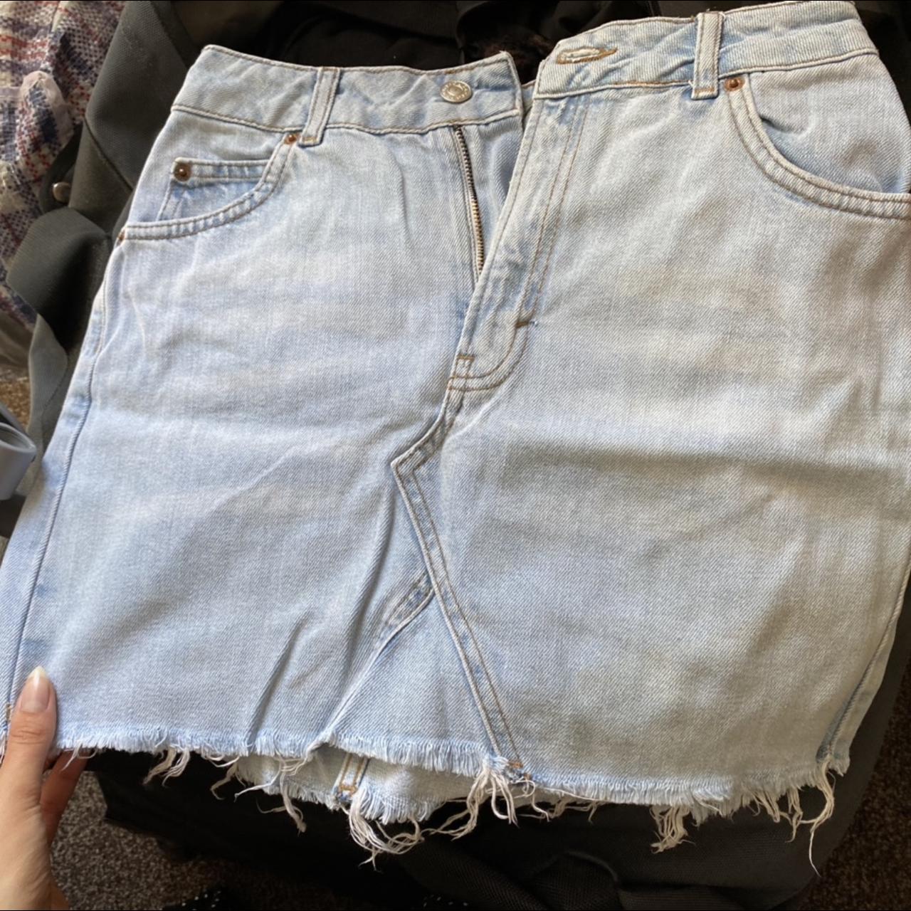 Topshop light blue denim skirt. Size 8 - Depop