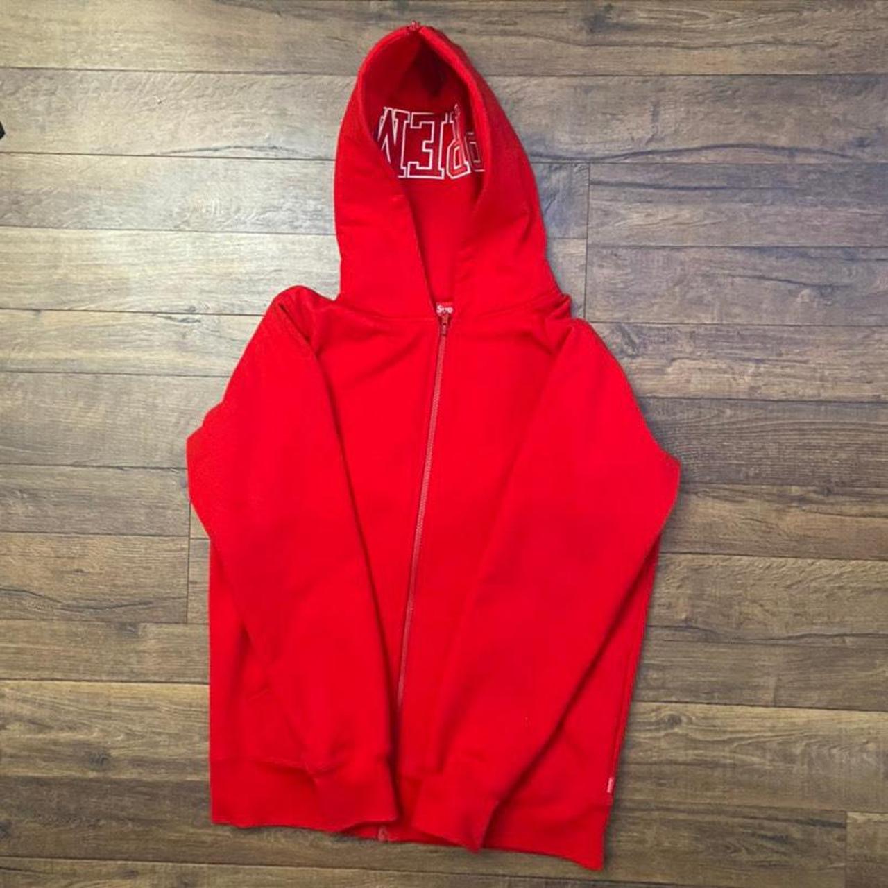 original Supreme hoodie w pockets , size XL but - Depop