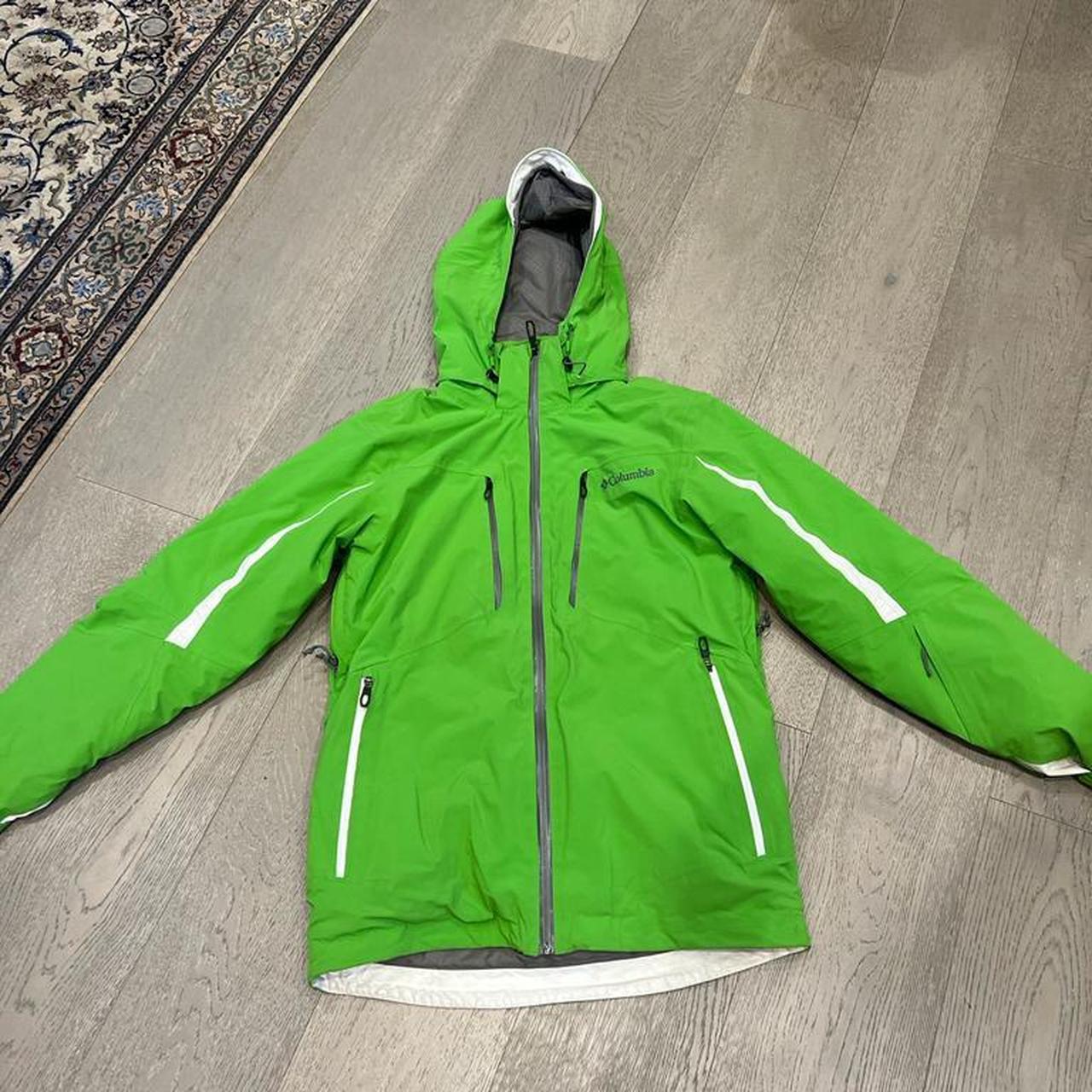 Columbia ski jacket Worn once, almost new. Bought... - Depop