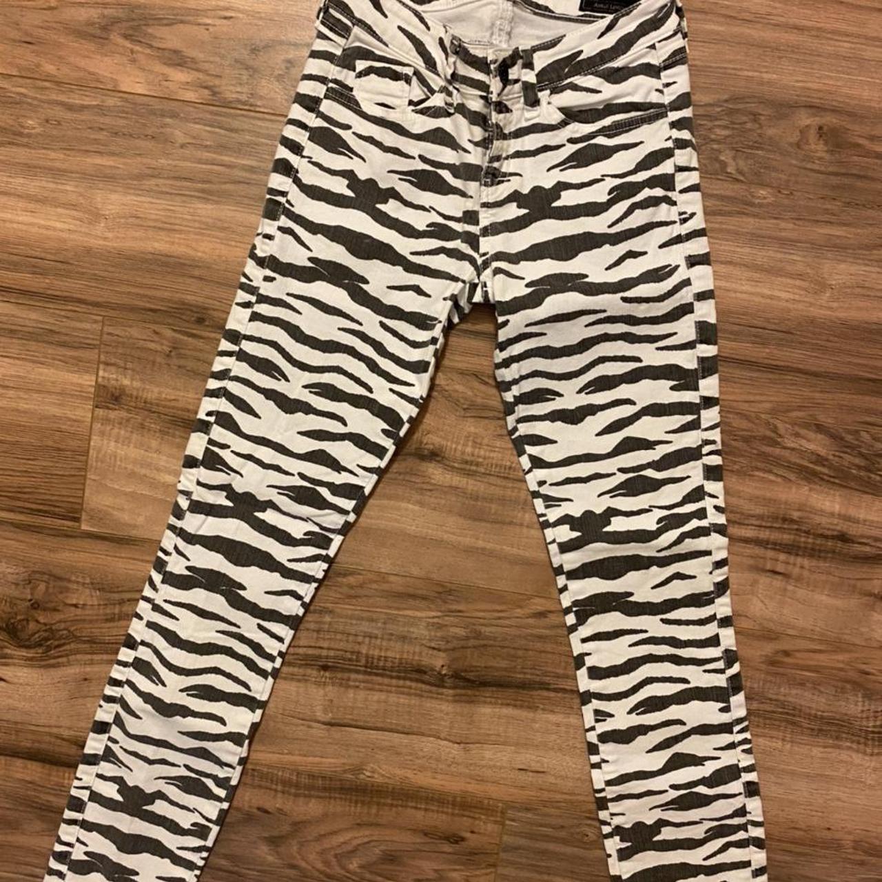 Guess Zebra jeans size 25 skinny fit - Depop