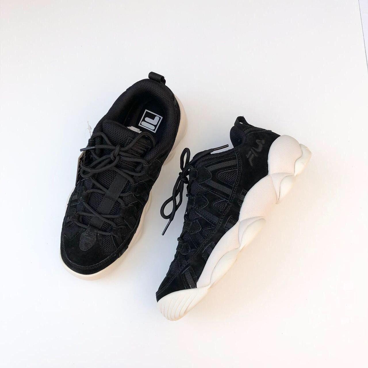 Fila spaghetti best sale black white