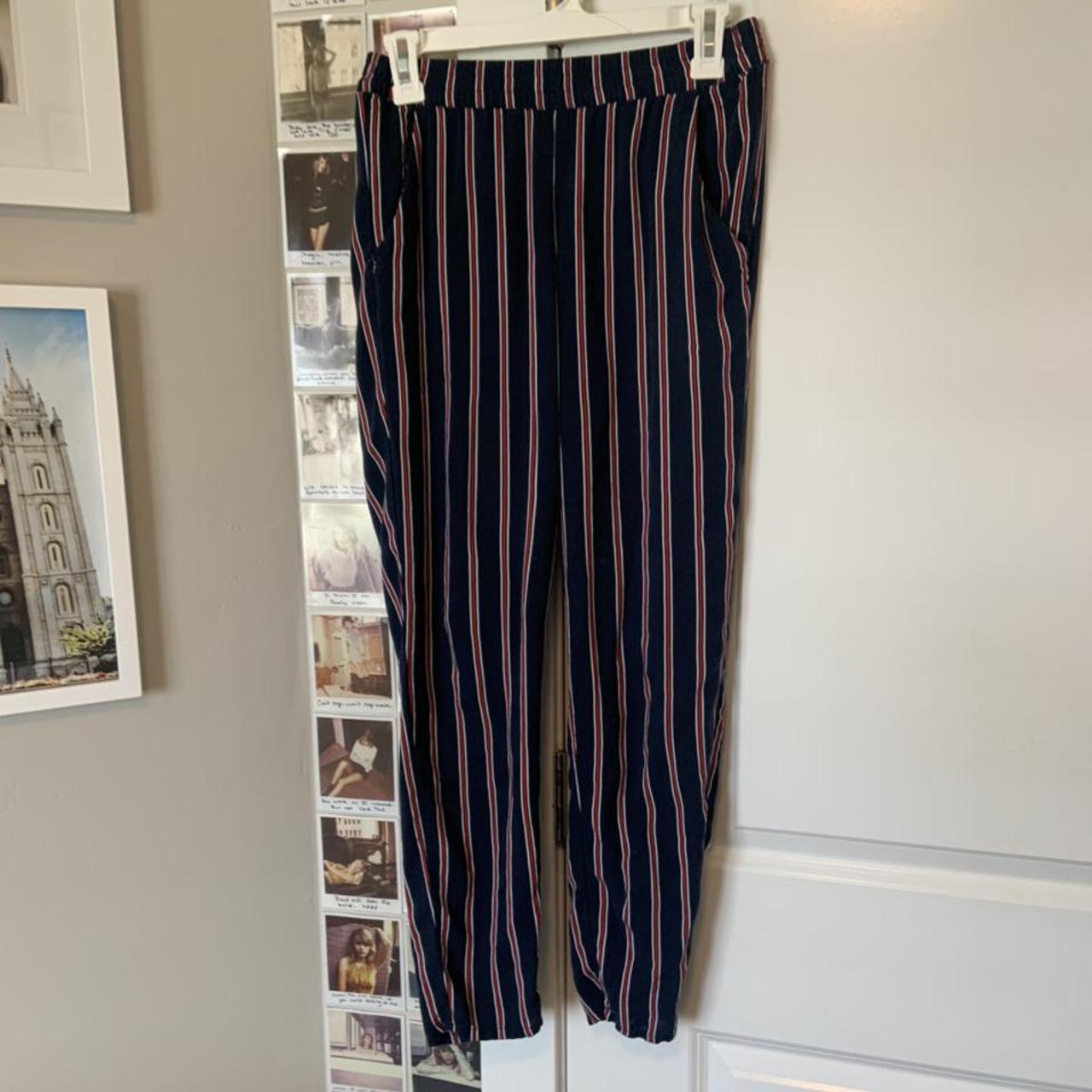 H&M size 4 striped pants Message me with questions! Depop