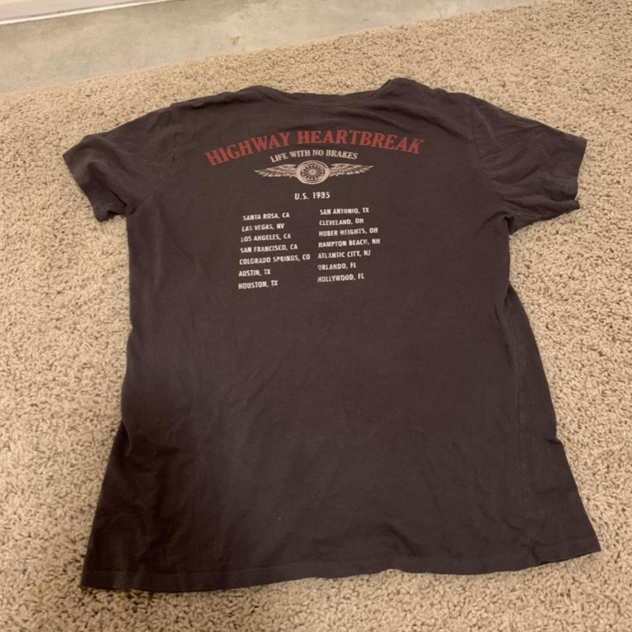 Heartbreak Women's Black and Red T-shirt (2)