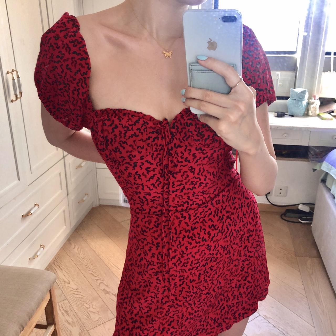 Venus red hot sale squiggle dress