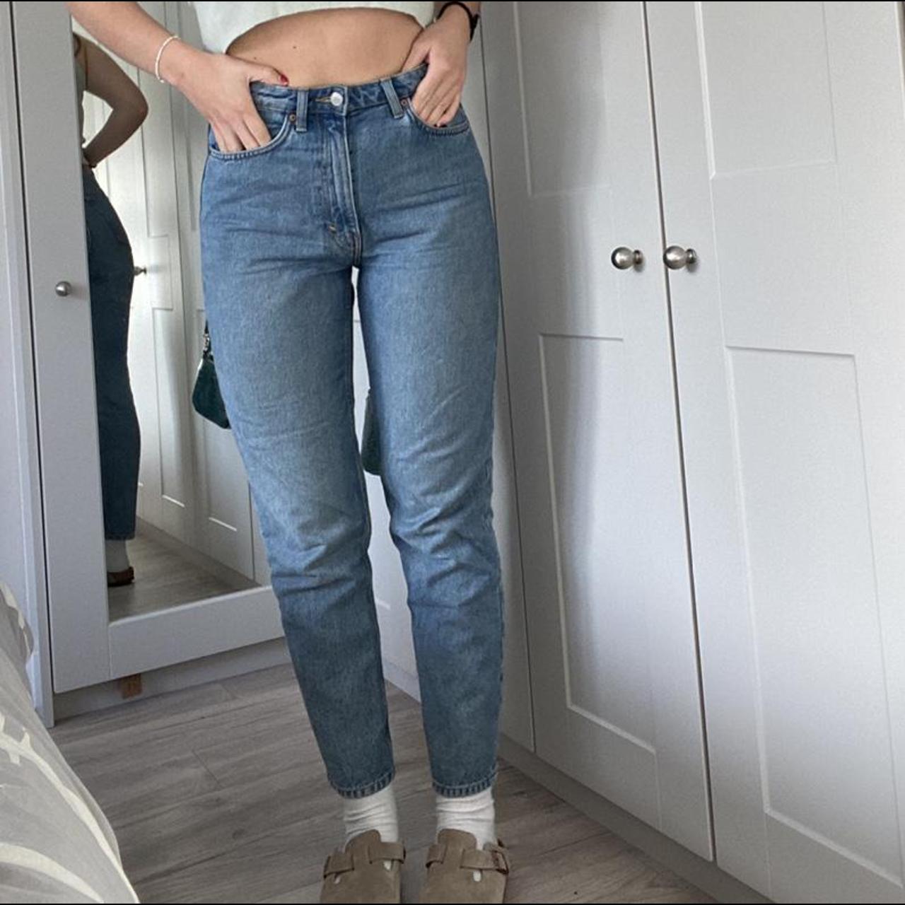 weekday lash mom jeans