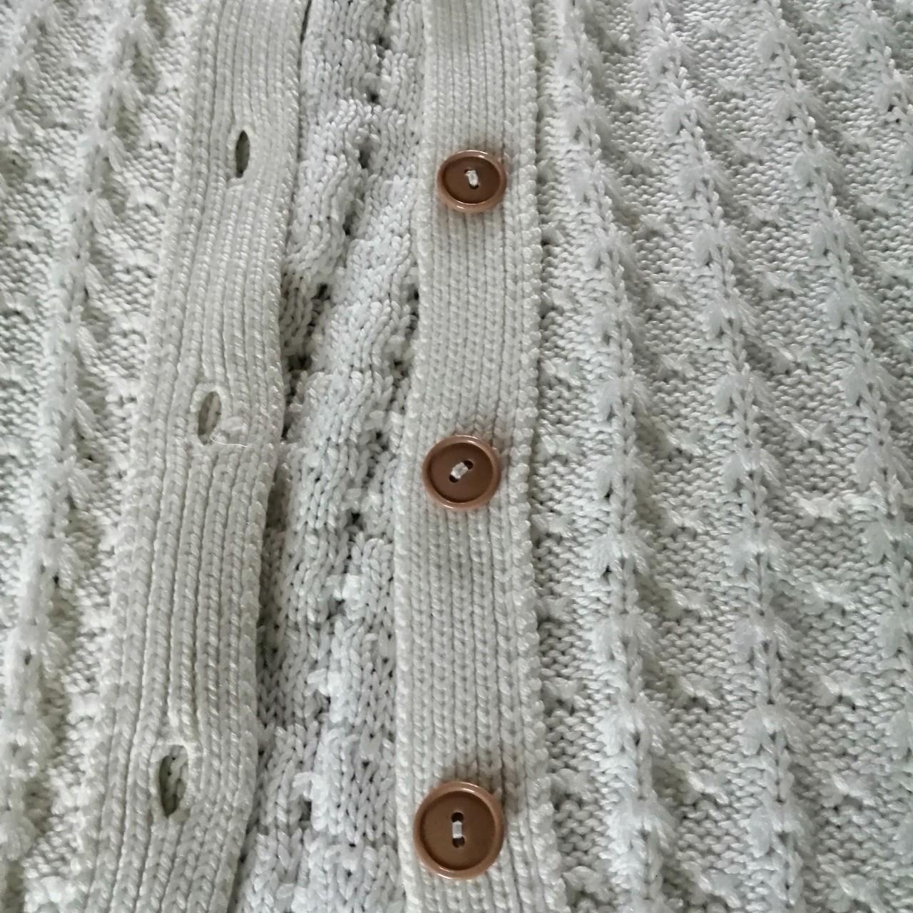 CUTE WHITE HAND KNITTED CARDIGAN Barely worn... - Depop