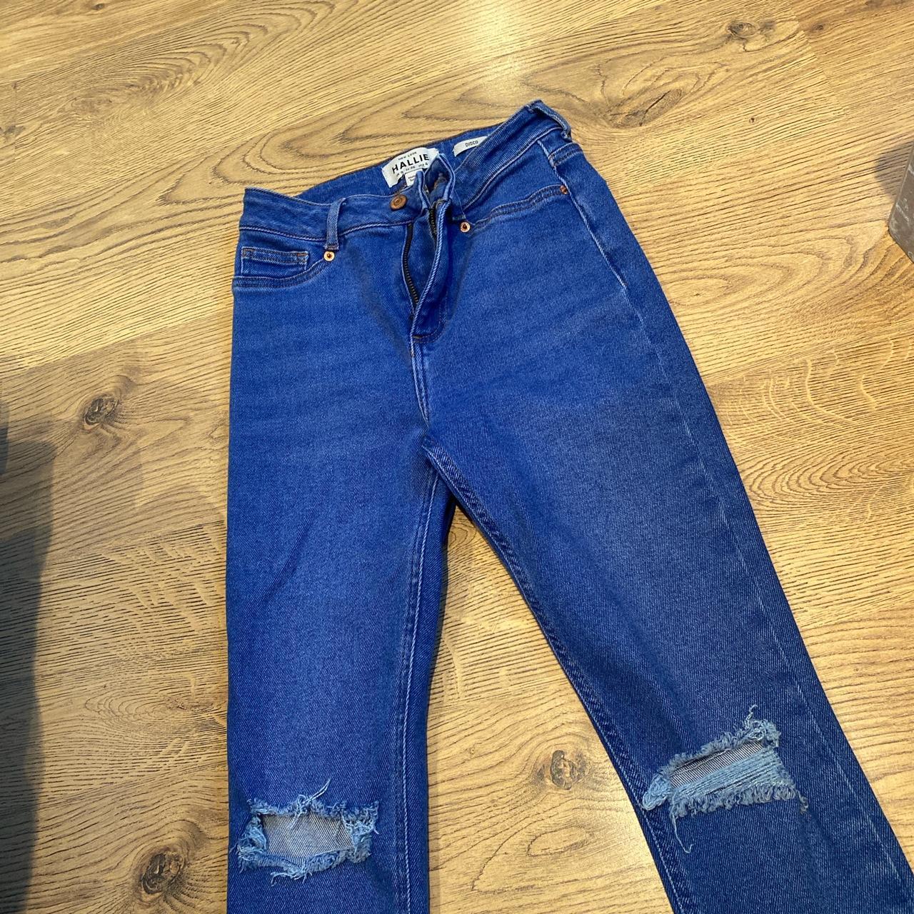 new-look-high-waisted-ripped-jeans-worn-a-few-times-depop