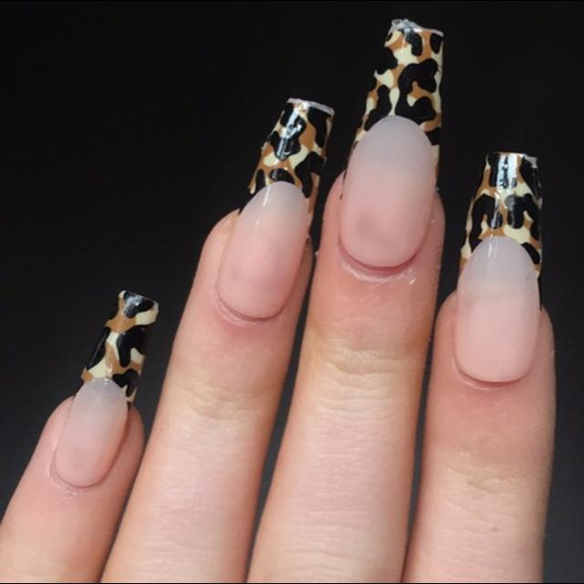 Leopard Print Press on Nails, Animal Print, Cheetah Print, Hand Painted  Nail Art, Gel Nails -  Canada