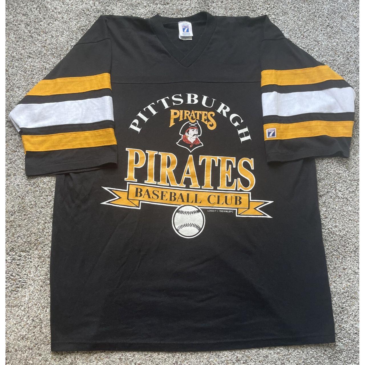 Vintage Logo7 Pittsburgh Pirates T-Shirt