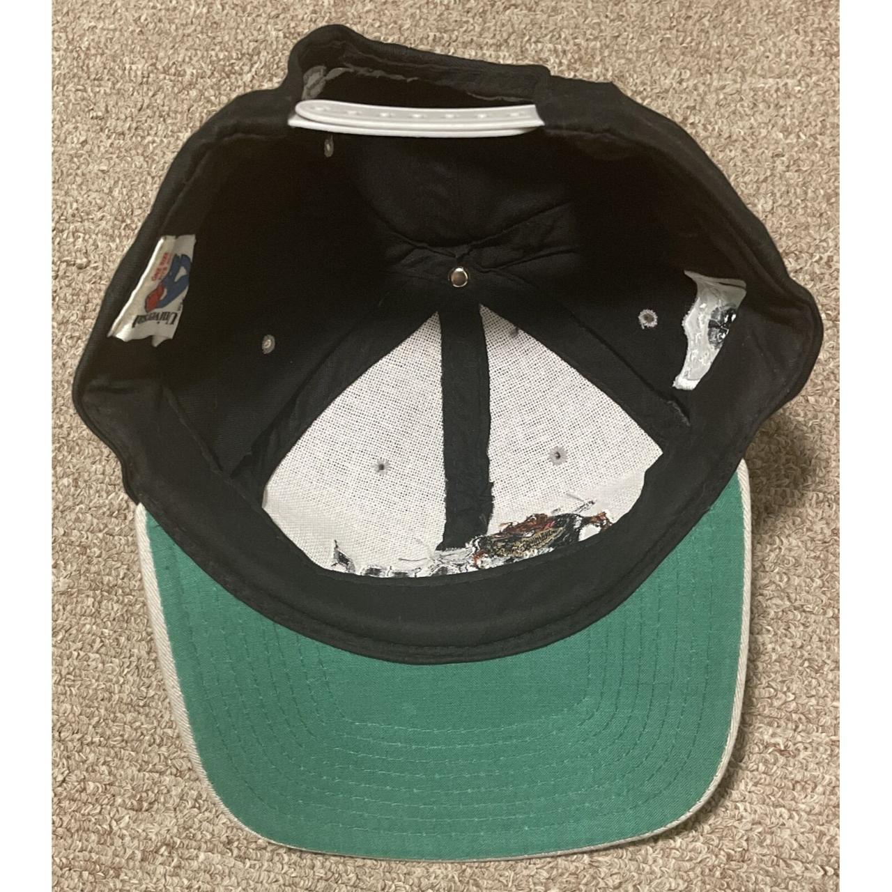 Las Vegas Raiders Snapback Hat Excellent condition - Depop