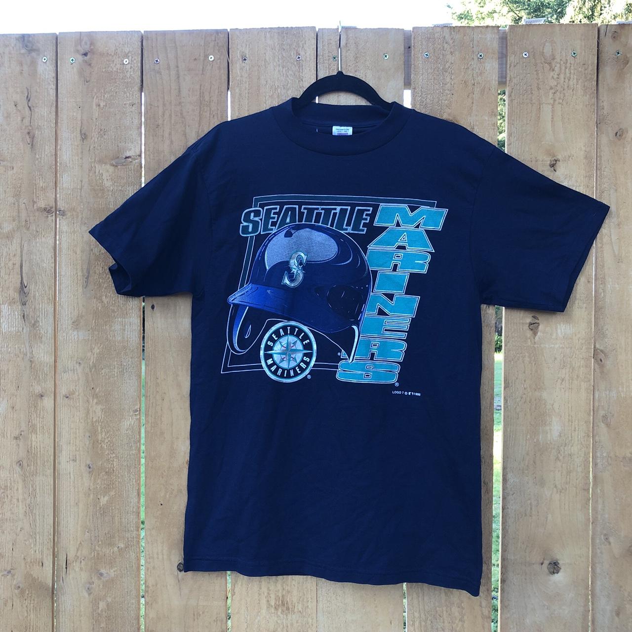 Vintage 1995 Seattle Mariners Shirt. The shirt is in - Depop