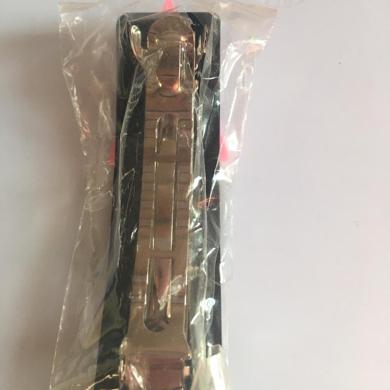 Unbranded Women's Pink and Orange Hair-accessories (3)