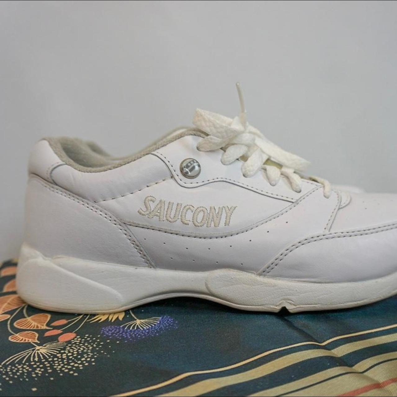 Saucony white outlet trainers