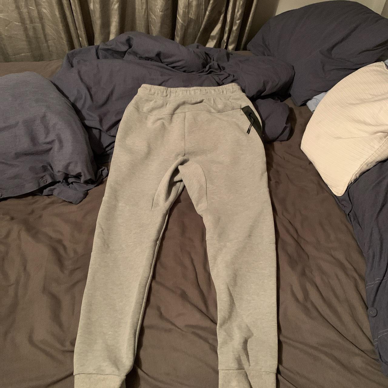 old season grey tech fleece