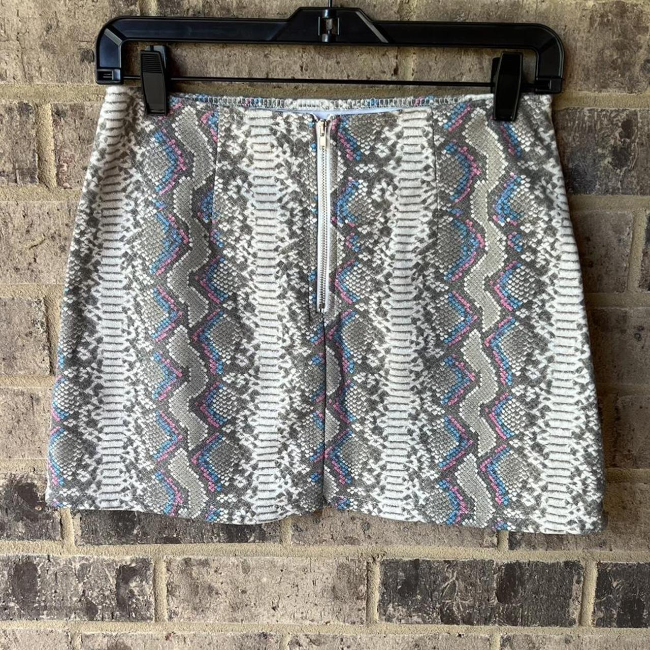 Honey punch snake outlet print skirt