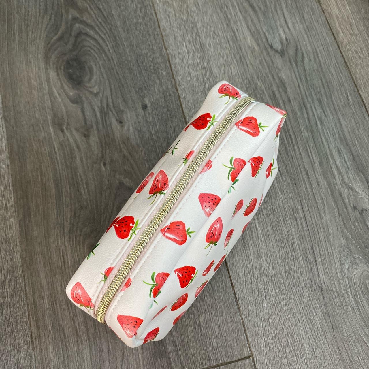 John Lewis Makeup bag brand new never used! FREE... Depop