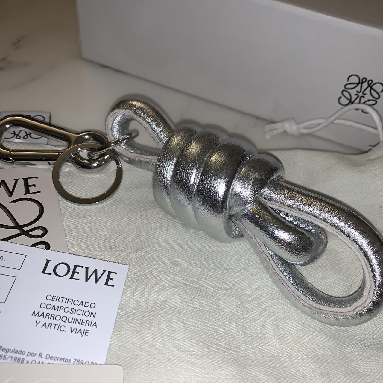 Loewe 2025 knot charm