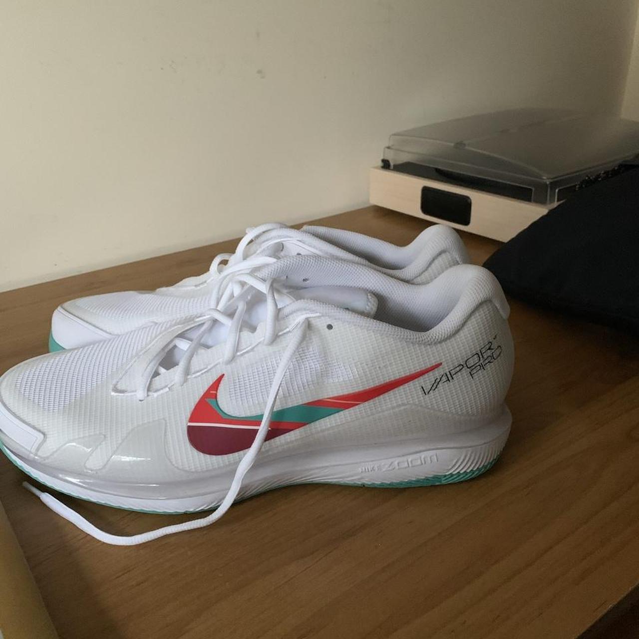nick kyrgios nike shoes