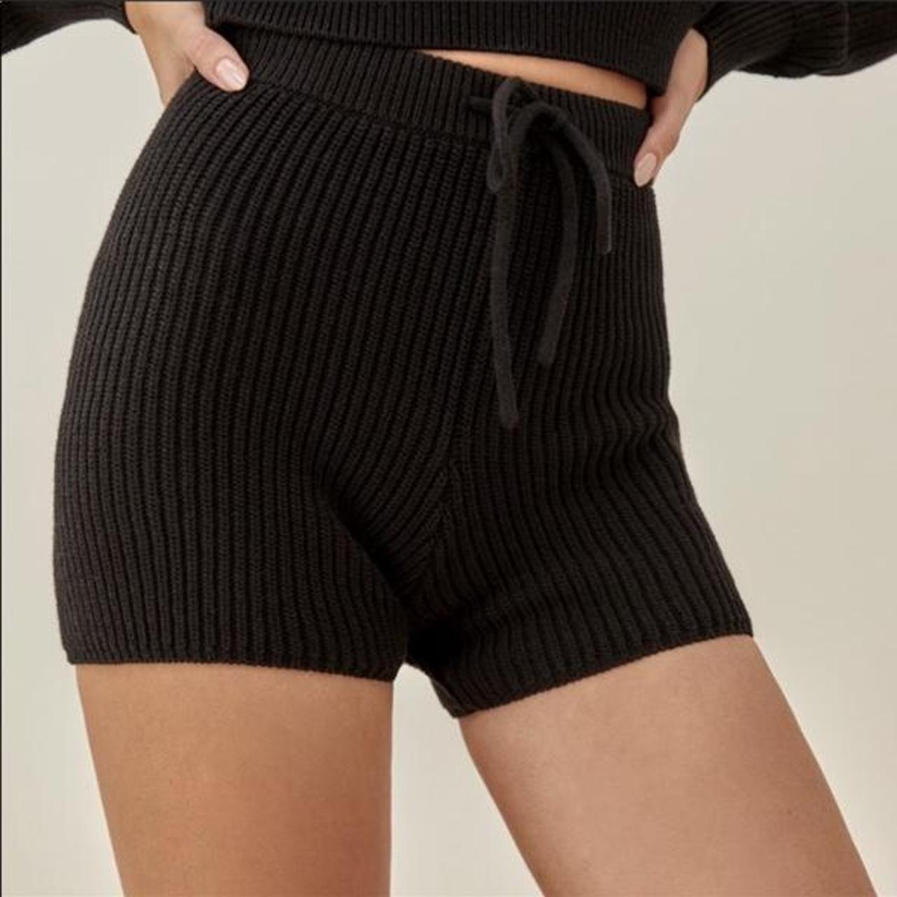 Soft Knit High Waist Shorts - Black