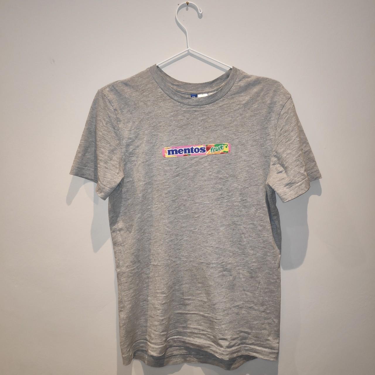 🍬💕 Mentos gray man's t-shirt. Size: man's XS, so a... - Depop