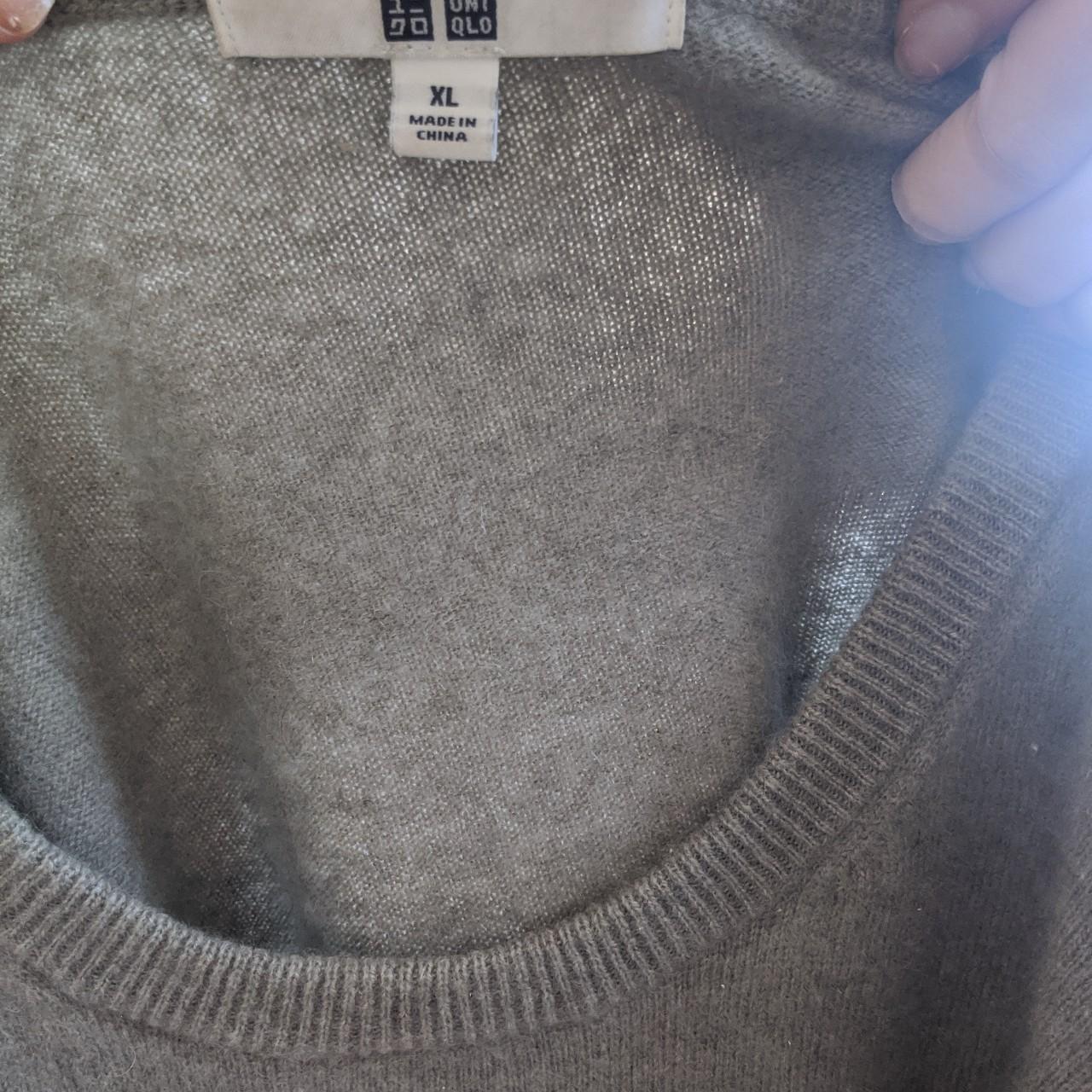 100% cashmere sage green jumper with round neck.... - Depop