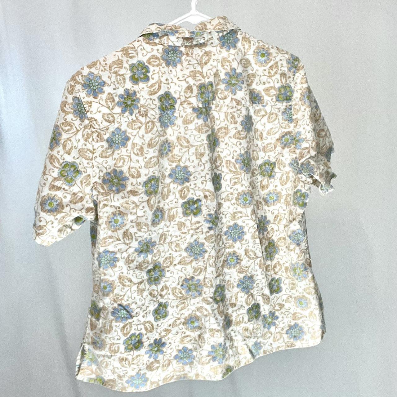 Hawaiian button up - vintage print with green,... - Depop